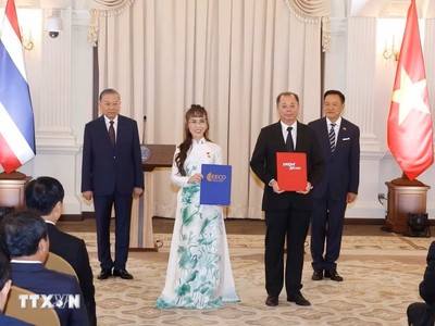 Tổng Bí thư, Chủ tịch nước Tô Lâm và Thủ tướng Thái Lan chứng kiến lễ trao văn kiện hợp tác hai nước 