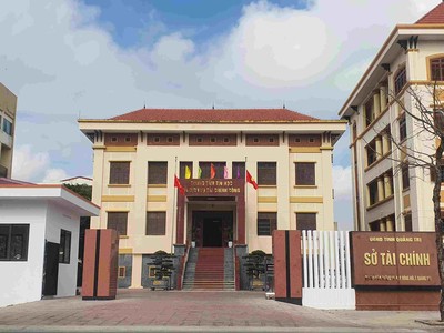 Sở Tài chính Quảng Trị hiện nay có 9 phó giám đốc sở