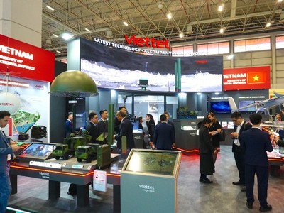 Sản phẩm công nghiệp quốc phòng của Viettel tham gia Triển lãm Công nghiệp Quốc phòng và Hàng không Vũ trụ Quốc tế (SAHA 2026) tại Istanbul (Thổ Nhĩ Kỳ).