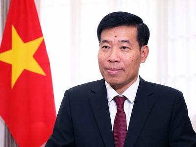 Thứ trưởng Bộ Ngoại giao Nguyễn Mạnh Cường.