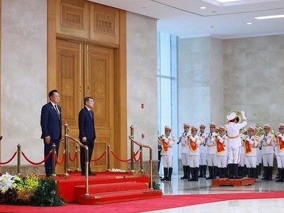 Lễ đón Thủ tướng Thái Lan Anutin Charnvirakul thăm chính thức Việt Nam 