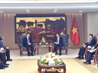 Duy trì đoàn kết, củng cố vai trò trung tâm của ASEAN 
