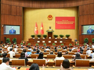 Quán triệt Nghị quyết 06 về triển khai đường lối đối ngoại Đại hội XIV 