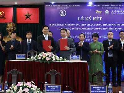 Quang cảnh lễ ký kết biên bản hợp tác ghi nhớ giữa Tập đoàn xây dựng Thái Bình Dương và Sở Xây dựng TP.HCM. Ảnh: T.K