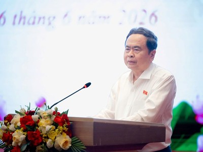 Chủ tịch Quốc hội Trần Thanh Mẫn phát biểu bế mạc Hội nghị. 