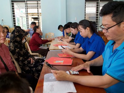 Cán bộ xã Tân Mỹ, tỉnh Quảng Trị tập trung bổ sung, hoàn thiện cơ sở dữ liệu đất đai