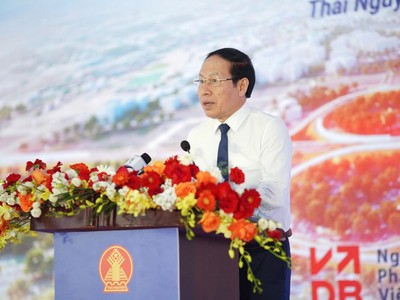 Phó thủ tướng Lê Tiến Châu phát lệnh khởi công Dự án.