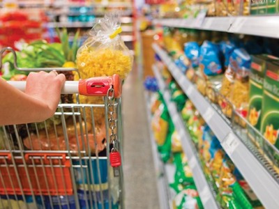 Biến động giá cả, tăng sức ép điều hành thị trường trong nước 