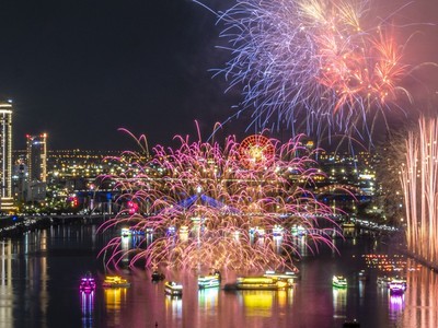 Tổ chức những sự kiện văn hoá, nghệ thuật lớn đã tạo sức hút lớn cho du lịch thành phố Đà Nẵng.