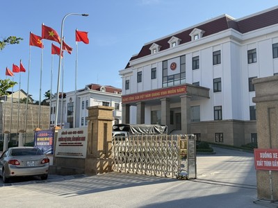 Trụ sở cơ quan nhà nước trên địa bàn tỉnh Quảng Ninh. Ảnh: Quỳnh Nga