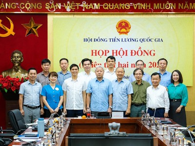 Sáng 16/7, Hội đồng Tiền lương quốc gia đã bỏ phiếu thống nhất phương án đề xuất tăng lương tối thiểu vùng năm 2027.