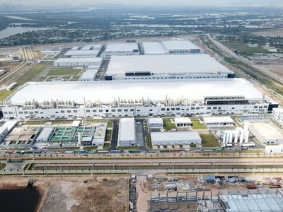 Tỉnh Quảng Ninh đang nâng cao năng lực cung cấp điện cho khu vực Khu kinh tế ven biển Quảng Yên. Ảnh Yến Linh