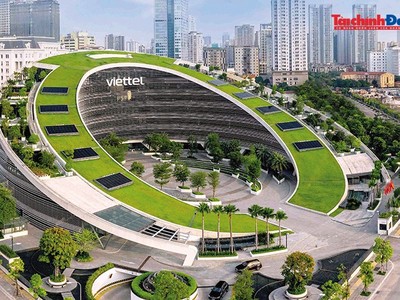Nhà nước cần hỗ trợ hình thành những doanh nghiệp công nghệ lớn để tạo sức bật cho nền kinh tế. Trong ảnh: Trụ sở Tập đoàn Viettel 
