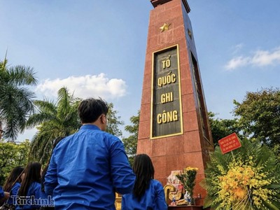 Tuổi trẻ Bộ Tài chính thắp sáng ngọn lửa tri ân các Anh hùng Liệt sĩ 