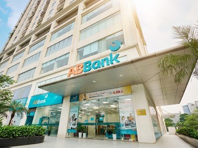 ABBank (ABB) trình ĐHĐCĐ điều chỉnh kế hoạch tăng vốn lên gần 27.000 tỷ đồng, chuẩn bị cho chu kỳ tăng trưởng mới