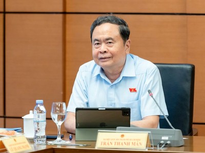 Chủ tịch Quốc hội Trần Thanh Mẫn phát biểu tại tổ - Ảnh: QH.
