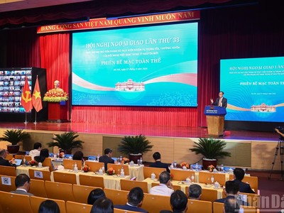 Toàn cảnh phiên bế mạc toàn thể. Ảnh: BND.