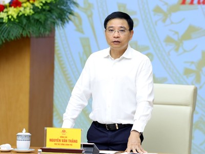 Giải quyết rốt ráo các khó khăn, vướng mắc trong lĩnh vực thuế và hải quan