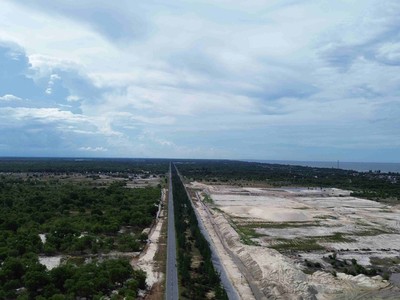 Khu vực Cảng Mỹ Thuỷ - Khu kinh tế Đông Nam Quảng Trị là một trong những địa điểm được đề xuất trở thành Khu thương mại tự do. Ảnh: Ngọc Tân
