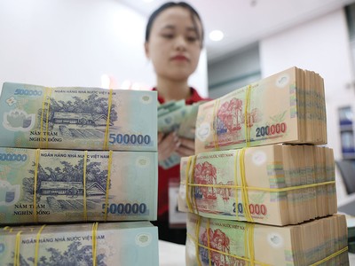 Lợi thế được dự báo nghiêng về các ngân hàng có tỷ lệ tiền gửi không kỳ hạn cao, cơ cấu khách hàng đa dạng và nguồn thu dịch vụ tốt. 