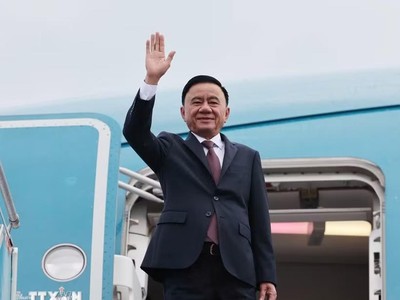 Ủy viên Bộ Chính trị, Thường trực Ban Bí thư Trần Cẩm Tú lên đường thăm chính thức Singapore và đồng chủ trì Đối thoại Chiến lược Việt Nam-Singapore lần thứ nhất. (Ảnh: Phương Hoa/TTXVN)