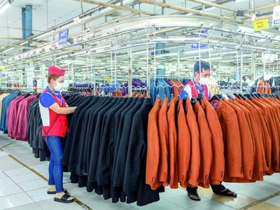Thuế quan làm thay đổi tương quan giữa các quốc gia xuất khẩu nhưng vị thế của dệt may Việt Nam tại Mỹ vẫn được duy trì. 