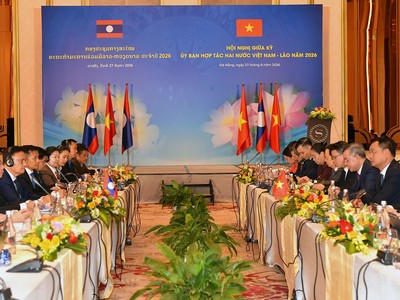 Toàn cảnh hội nghị.