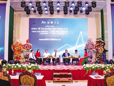 Nhiều địa phương đang chủ động tìm cách tháo gỡ điểm nghẽn, đồng hành cùng doanh nghiệp khai thác những dư địa tăng trưởng mới