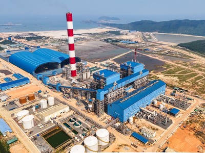 Nhà máy Nhiệt điện Quảng Trạch 1 là dự án đầu tiên CC1 tham gia với tư cách Liên danh Tổng thầu EPC cùng Tập đoàn Huyndai E&C (Hàn Quốc) và Mitsubishi Corporation (Nhật Bản)