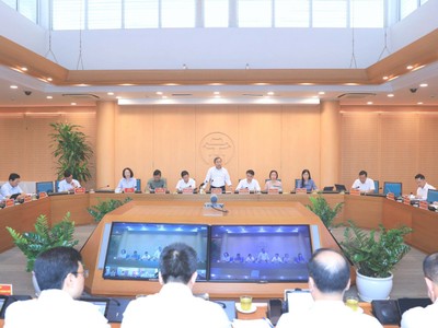 Quang cảnh phiên họp.