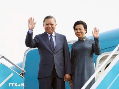 Tổng Bí thư, Chủ tịch nước Tô Lâm và Phu nhân rời Hà Nội, lên đường thăm Liên bang Nga và Cộng hòa Pháp. (Ảnh: Thống Nhất/TTXVN)