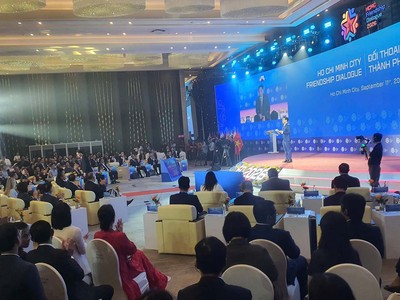 FD 2026 thu hút sự tham gia của gần 500 đại biểu trong nước và quốc tế, với sự hiện diện của lãnh đạo bộ ngành Trung ương. 