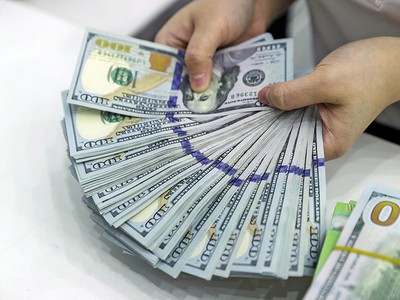 Khoảng cách giữa huy động và cho vay khá lớn, buộc các ngân hàng phải gia tăng tìm nguồn vốn ngoại. Ảnh: Đức Thanh