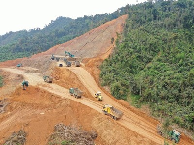 Giá công bố của một số loại vật liệu xây dựng (như cát, đá xây dựng...) chưa phản ánh đúng diễn biến trên thị trường trong thời gian qua.