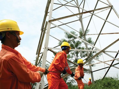 Nhu cầu điện tăng đang tạo thêm dư địa cho chu kỳ đầu tư mới của ngành điện
