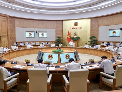 Thủ tướng Lê Minh Hưng chủ trì Phiên họp chuyên đề xây dựng pháp luật tháng 9/2026. Ảnh: chinhphu.vn/Nhật Bắc