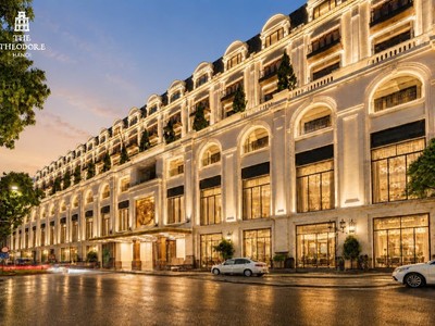 The Theodore Hanoi hiện diện tại vị trí đặc biệt bên Hồ Hoàn Kiếm – trái tim lịch sử, văn hóa và cảnh quan của Thủ đô.