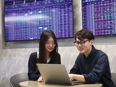 Điều nhà đầu tư thiếu không phải là sản phẩm đầu tư, mà là năng lực quản lý tài chính cá nhân