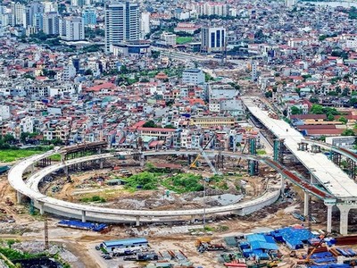 Thu hút thêm nguồn vốn, mở rộng không gian công nghiệp và cải thiện hạ tầng là những điều kiện quan trọng để Hải Phòng duy trì tốc độ tăng trưởng cao. Ảnh: Lê Dũng