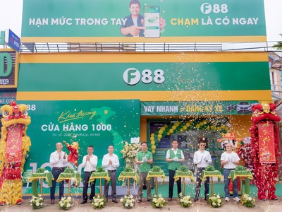 Lễ cắt băng khai trương cửa hàng thứ 1000 của F88.
