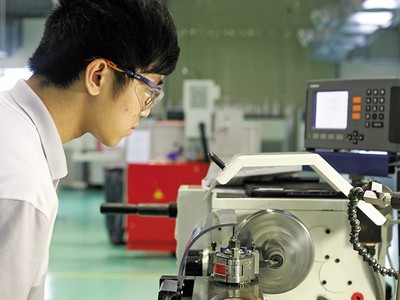 Dòng vốn FDI vẫn đổ về Việt Nam trong 9 tháng đầu năm 2026. Trong ảnh: Sản xuất tại một doanh nghiệp của Đức ở Việt Nam. Ảnh: Lê Toàn
