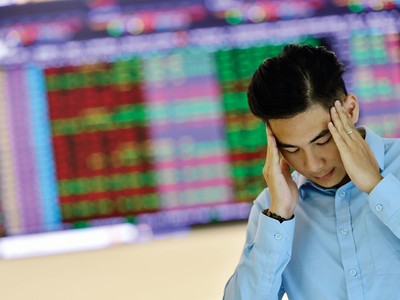 Tâm lý nhà đầu tư nhìn chung đang chuyển dần từ hy vọng sang thất vọng và lo lắng
