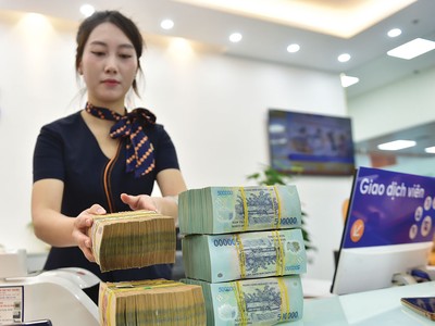 Hạ mạnh lãi vay với lĩnh vực ưu tiên
