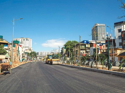 Đẩy nhanh giải ngân đầu tư công mở rộng cơ hội cho doanh nghiệp xây lắp và vật liệu xây dựng