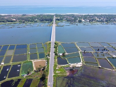 Dự án Tổ hợp điện gió gần bờ kết hợp sản xuất Hydro xanh và Amoniac sẽ được triển khai tại vùng biển xã Thăng Trường.