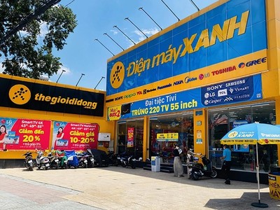 Doanh thu tháng 8 của Thế giới Di động (MWG) lên mốc lịch sử 18.037 tỷ đồng, tăng gần 36% 