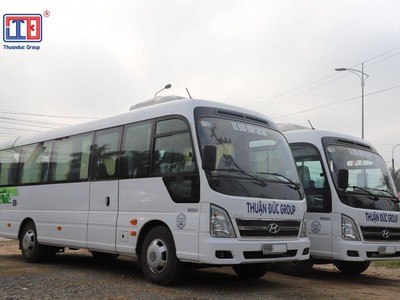 Thuận Đức Group vận hành xe đưa đón cán bộ nhân viên