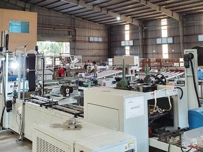 Sản xuất 3 tại chỗ tại nhà máy Hoàng Gia Pha Lê