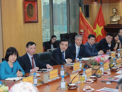 Làm việc với SCIC, UAE quan tâm đầu tư vào hạ tầng