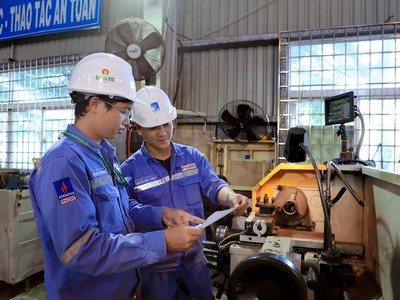 Phân bón Cà Mau (DCM) bảo dưỡng nhà máy an toàn, tiết kiệm và đúng tiến độ